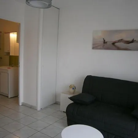 A Avec Piscine Dans Privee * Ανγκλέ