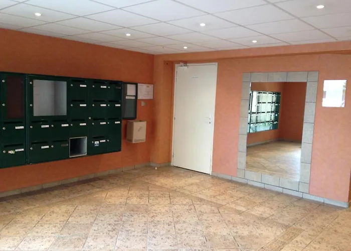 A Avec Piscine Dans Privee Anglet