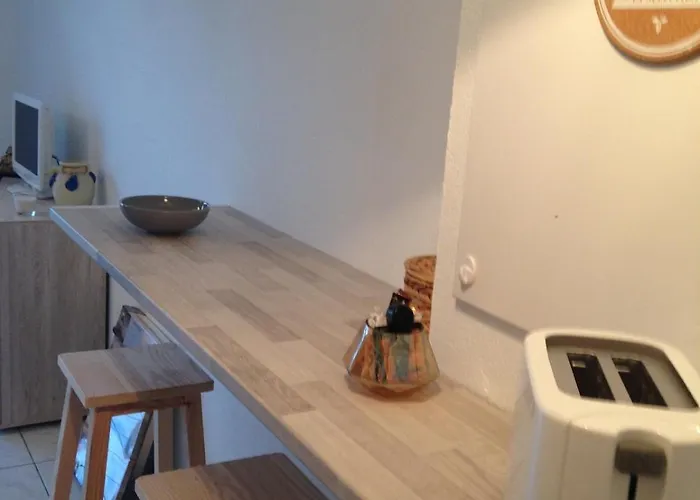 Lejlighed A Avec Piscine Dans Privee *